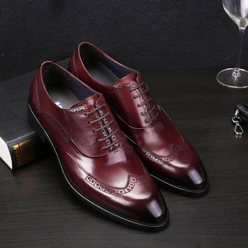 Fashion 2021 Retro Brogues Men Dress 