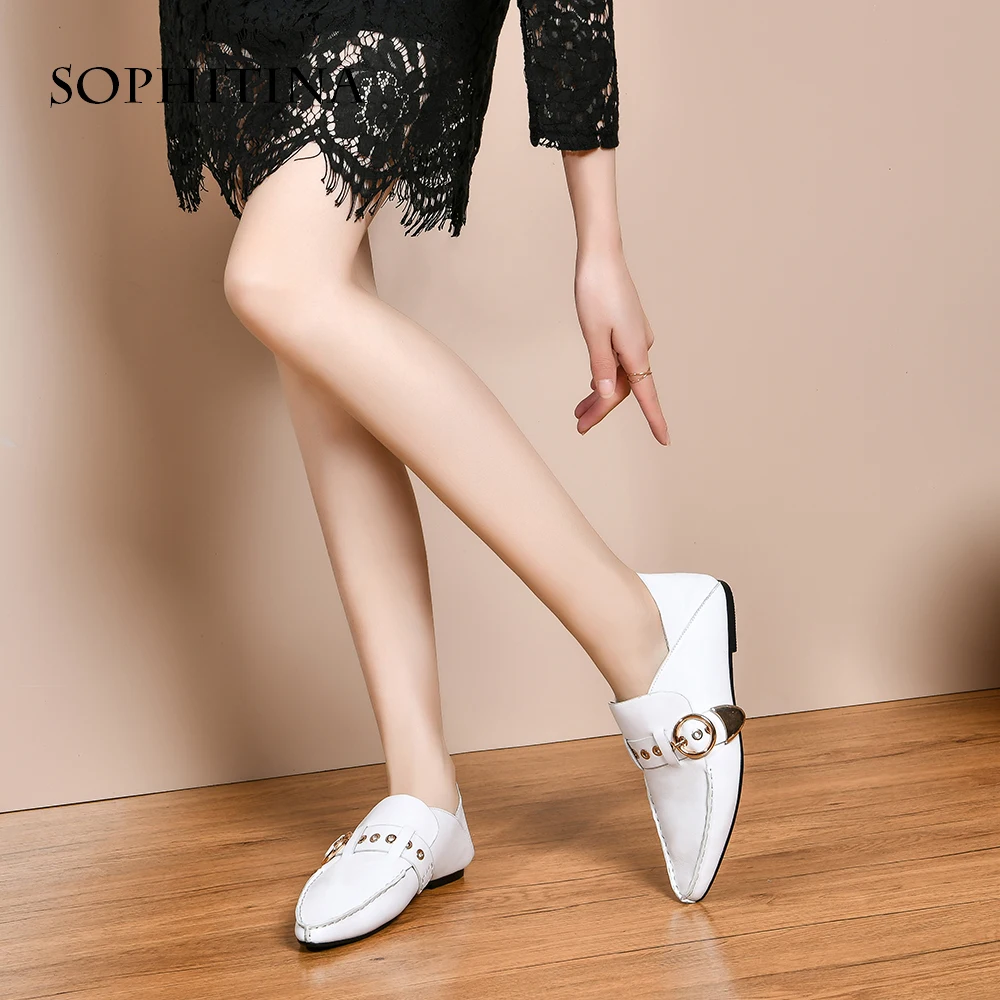 SOPHITINA/новые удобные туфли на плоской подошве из высококачественной натуральной кожи; модная обувь с металлическим украшением ручной работы; женская обувь на плоской подошве; SO301