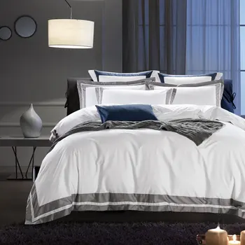

Classic Solid Color Hotel Satin Bedding Set 4pcs High-grade Sheets Duvet Cover Pillowcase Queen Jacquard Quilt Cover White