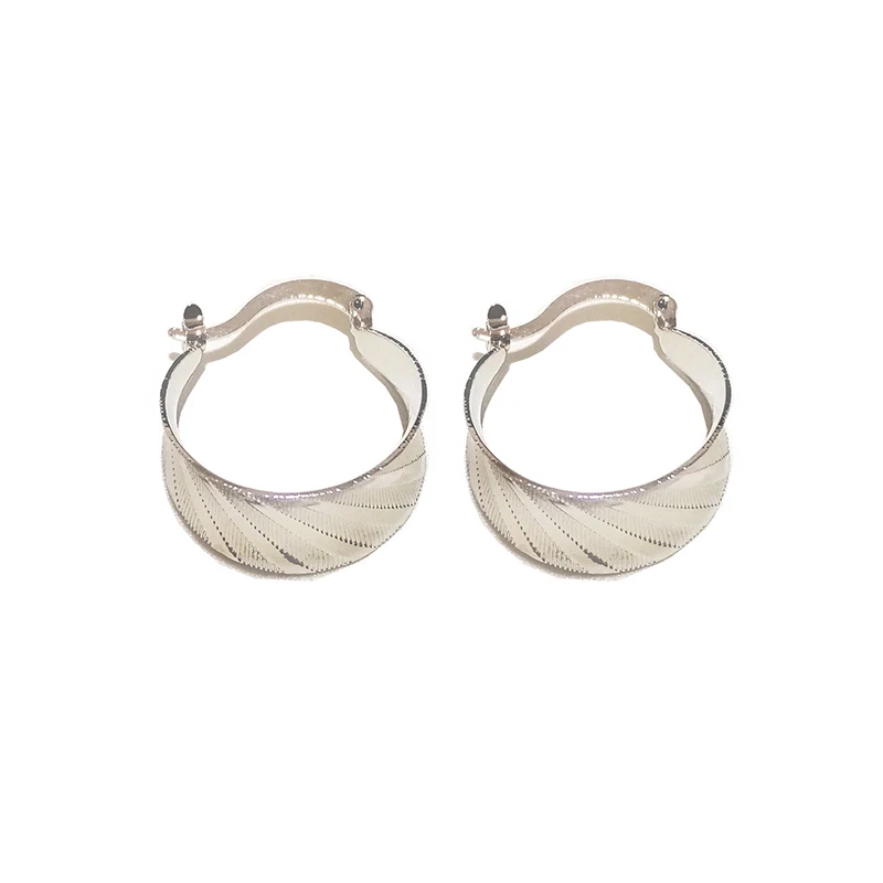 SRCOI Classic Popular Wide Small Hoop Earrings High Polish Copper Plating Twill Round Circle Earrings For Women Girl Party - Окраска металла: Silver Big