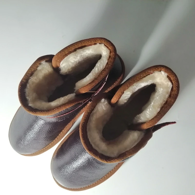 Зимние сапоги из натуральной коровьей кожи; женская зимняя обувь на плоской подошве; Модные женские ботильоны с пряжкой; цвет черный, коричневый, серый, бежевый; A322