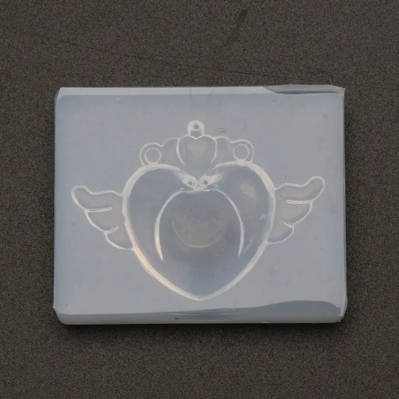 Cute Heart Wing Silicone UV Resin Keychain Pendant Mold Jewelry Making Tools