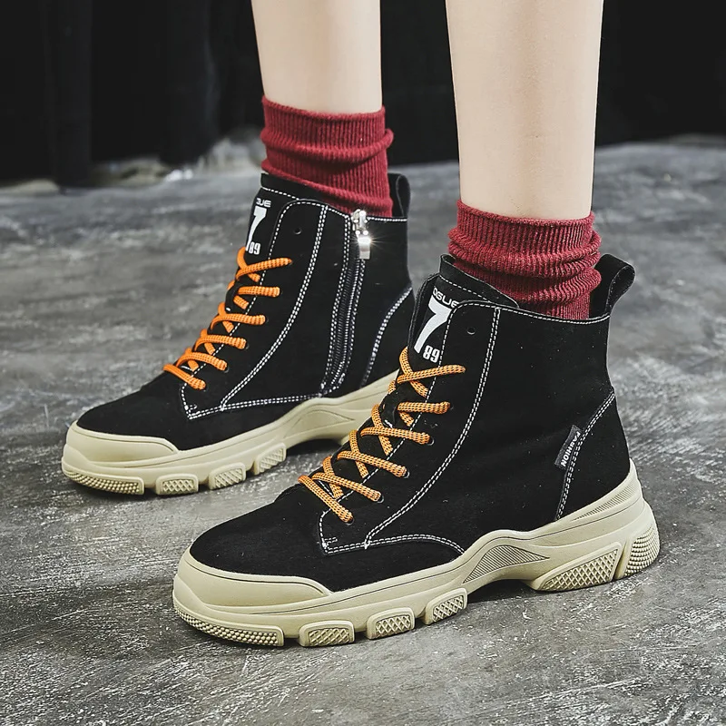 Повседневные ботинки на платформе цвет бежевый черный женская обувь сезон