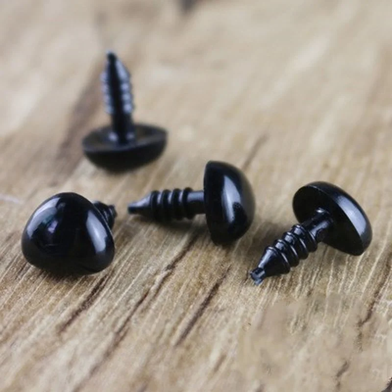 10Pcs/Lot 8/9/11/15mm Plastic Mini Black Safety Triangle Nose for Doll for Teddy Dog Stuffed Animals Plush Toy Dolls Noses Eyes 1 10Pcs/Lot 8/9/11/15mm Plastic Mini Black Safety Triangle Nose for Doll for Teddy Dog Stuffed Animals Plush Toy Dolls Noses Eyes 1