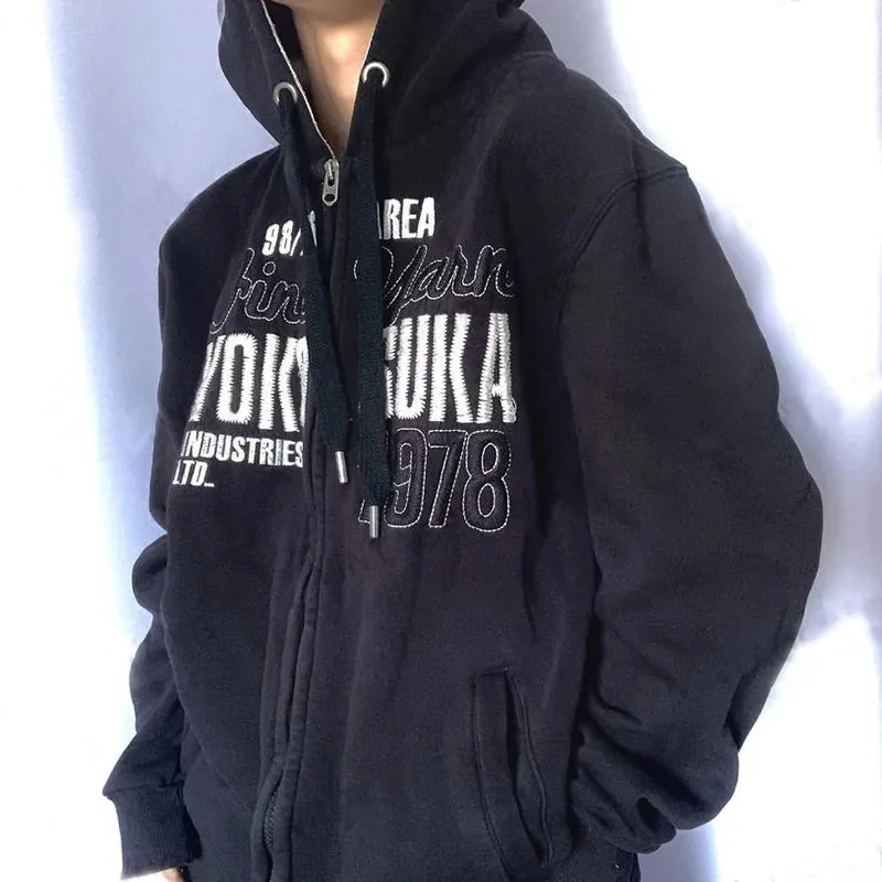 

Winter Retro black letter embroidery hooded sweatshirts pocket zipper jacket y2k women sweater Oversized hoodie Loose tracksuit