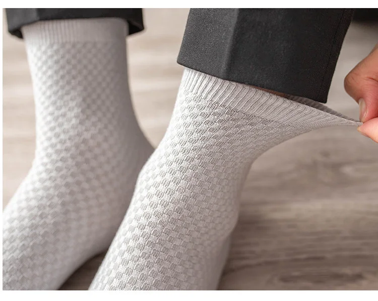5 Paar hochwertige Herren-Socken aus Bambusfaser, Business, große Größe, EU 45 46 47 48, atmungsaktive Deodorant-Kompression, lange Socken für Herren – Detail 9