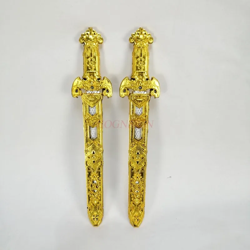 2pcs Length 27cm Plastic Swords gold color Children Toy Swords Performance Props Swords Belted Swords Princes Swords Toy Sword 2pcs free license mini walkie talkie leixen vv 118 children toy woki toki 0 5w frs small two way radio restaurant