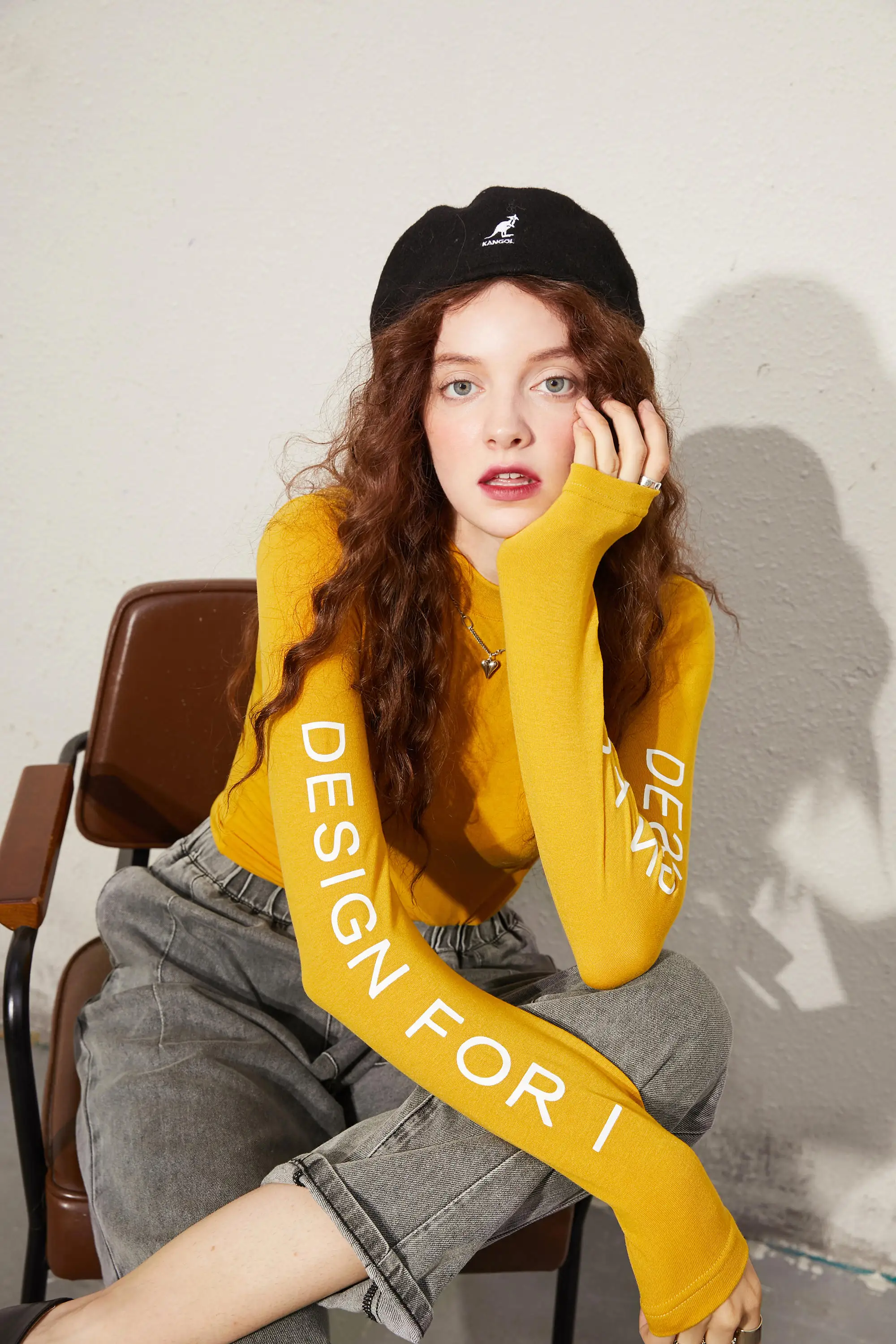 ELFSACK Harajuku Letter Print Casual T-Shirts Slim Women Top,2020 Autumn ELF Full Sleeve Korean Ladeis,Basic Daily Stylish Tops