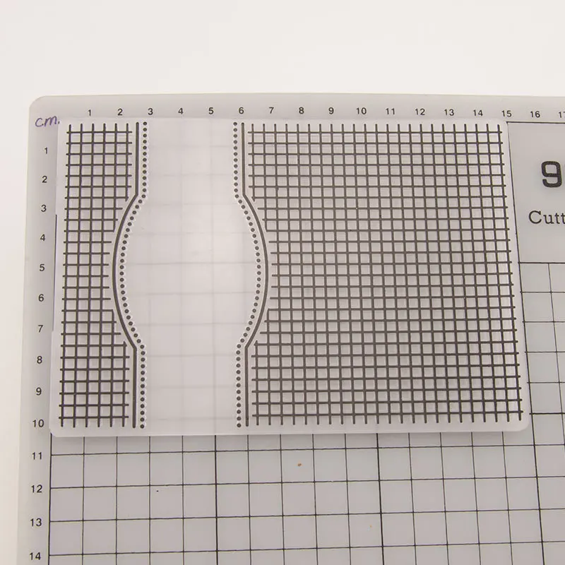 Сетка фон папки для тиснения пластиковый шаблон-штамп резки Скрапбукинг карты Рождество Хэллоуин