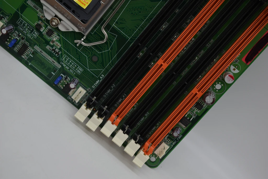 Для ASUS P7F-C/4L LGA1156 3420 DDR3 ATX оригинальная подержанная материнская плата