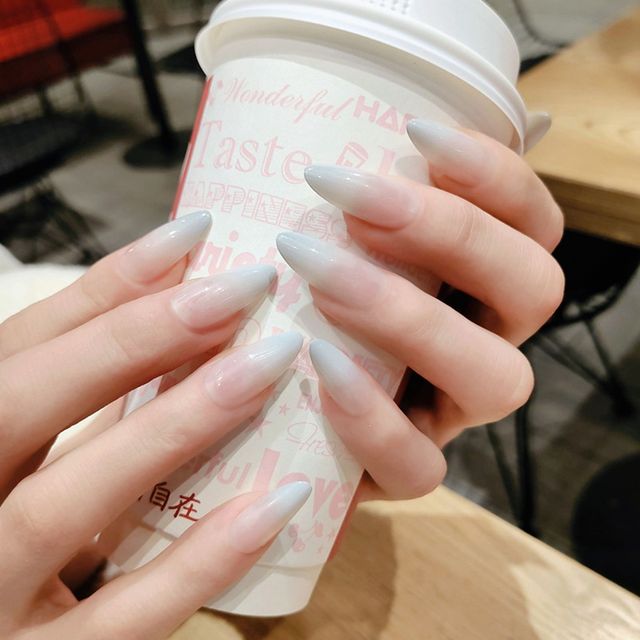 Artificial False Nails with Glue Milk Tea Gradients Long Stiletto Designs Manicure Art Patch Tips Fake Nails Press on Nail