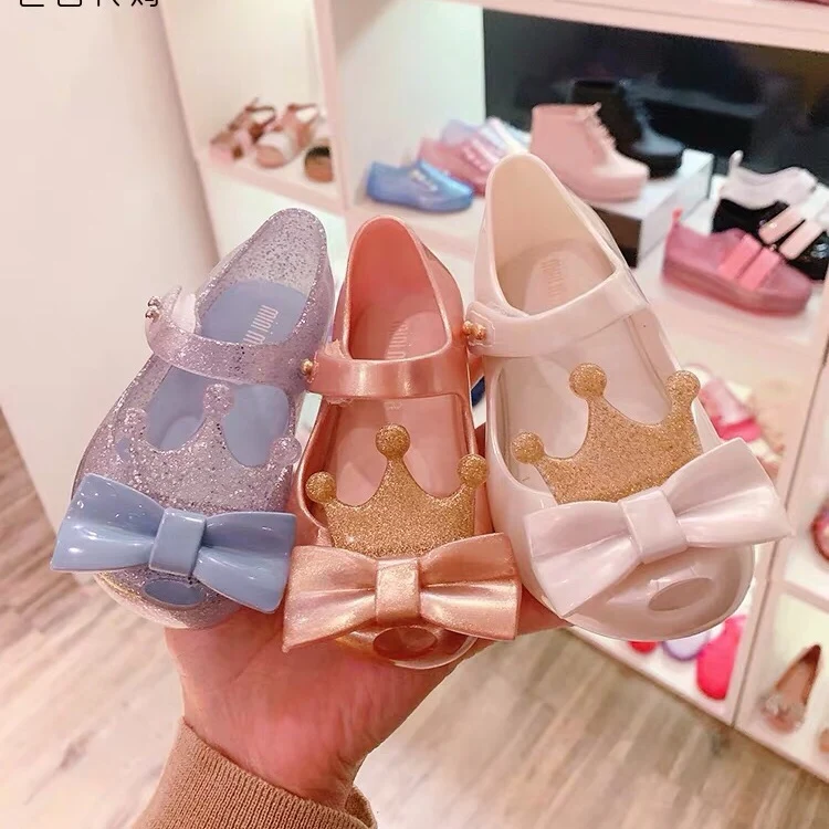 

Mini Melissa 2019 New Girl Jelly Sandals Crown Summer Sandals Melissa Children Cute Sandals Beach Shoes Toddler Shoes 13-18CM