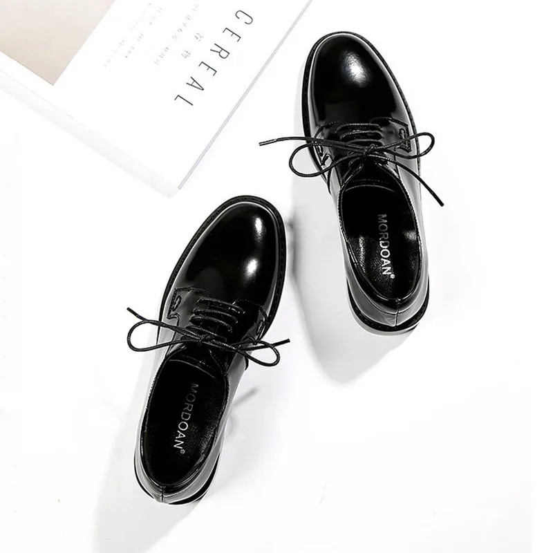 MORDOAN Genuine Cow Leather Oxfords Women Shoes Lace-Up Ladies Brogue Flat Derby Shoes Patent Leather Big Size 44 45 46