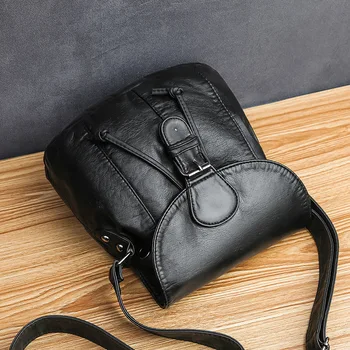 

Bag Women's 2019 Fashion Soft Leather Retro Flip Single Shoulder Messenger Bag Large Capacity Bag Belt Buckle Women's Bag