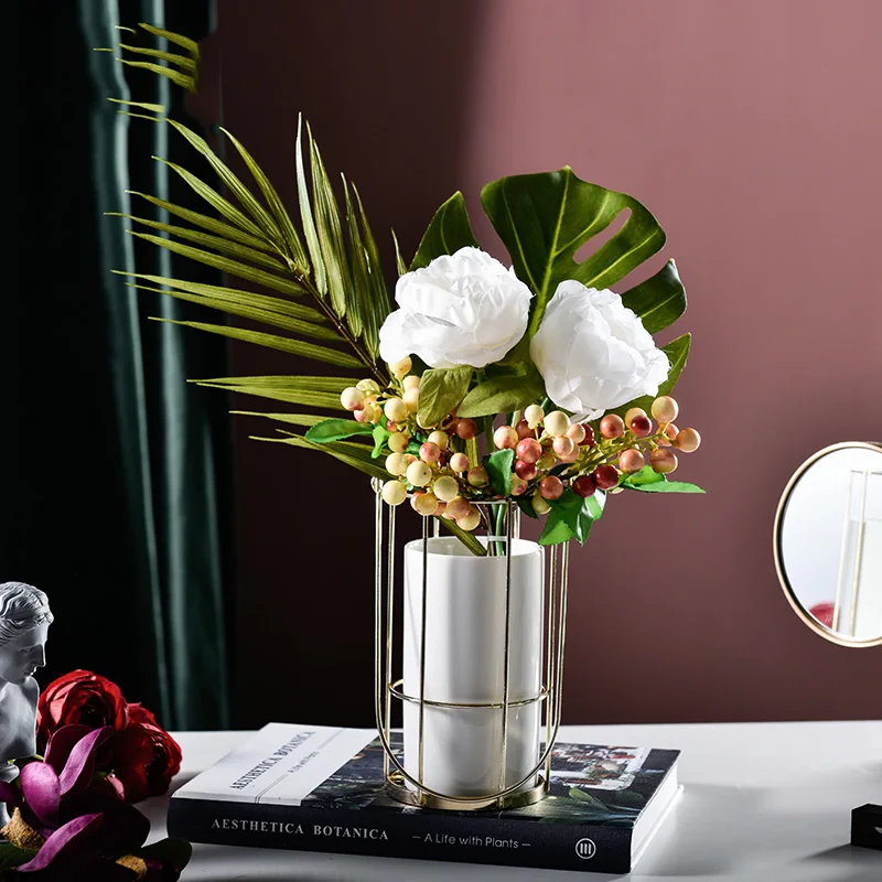 

European Luxury Metal Ceramic Vase Bird Cage Iron Frame Flower Pot Fleshy Green Plant Artificial Flower Home Decoration Crafts