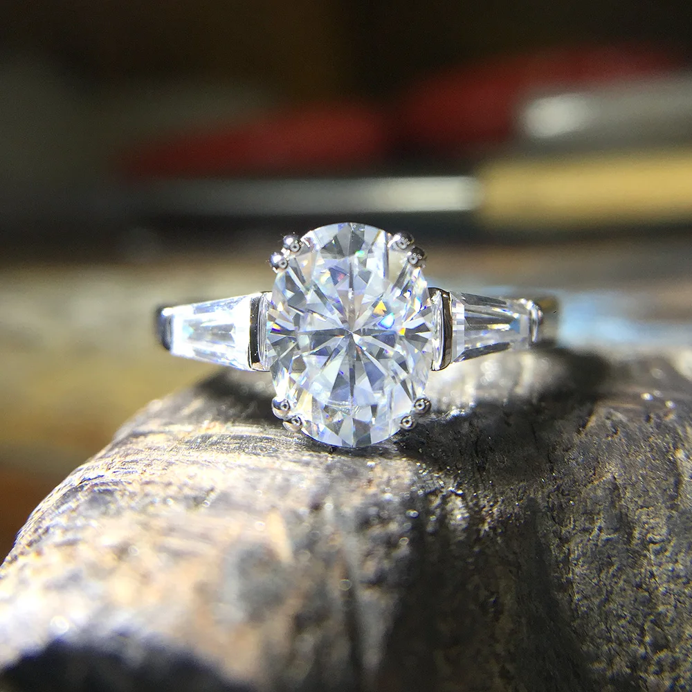 Роскошные кольца из стерлингового серебра 925 пробы с овальной огранкой 4CT с искусственным бриллиантом для женщин, кольцо для вечного помолвки, брендовый набор, хорошее ювелирное изделие, подарок