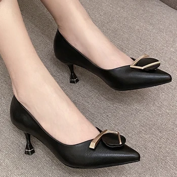 

2020 Spring Black Beige Women kitten Heels Pointed Toe Luxury Pumps 6cm Stiletto Wedding Bridal Shoes Size 35-39 21801AYY4347
