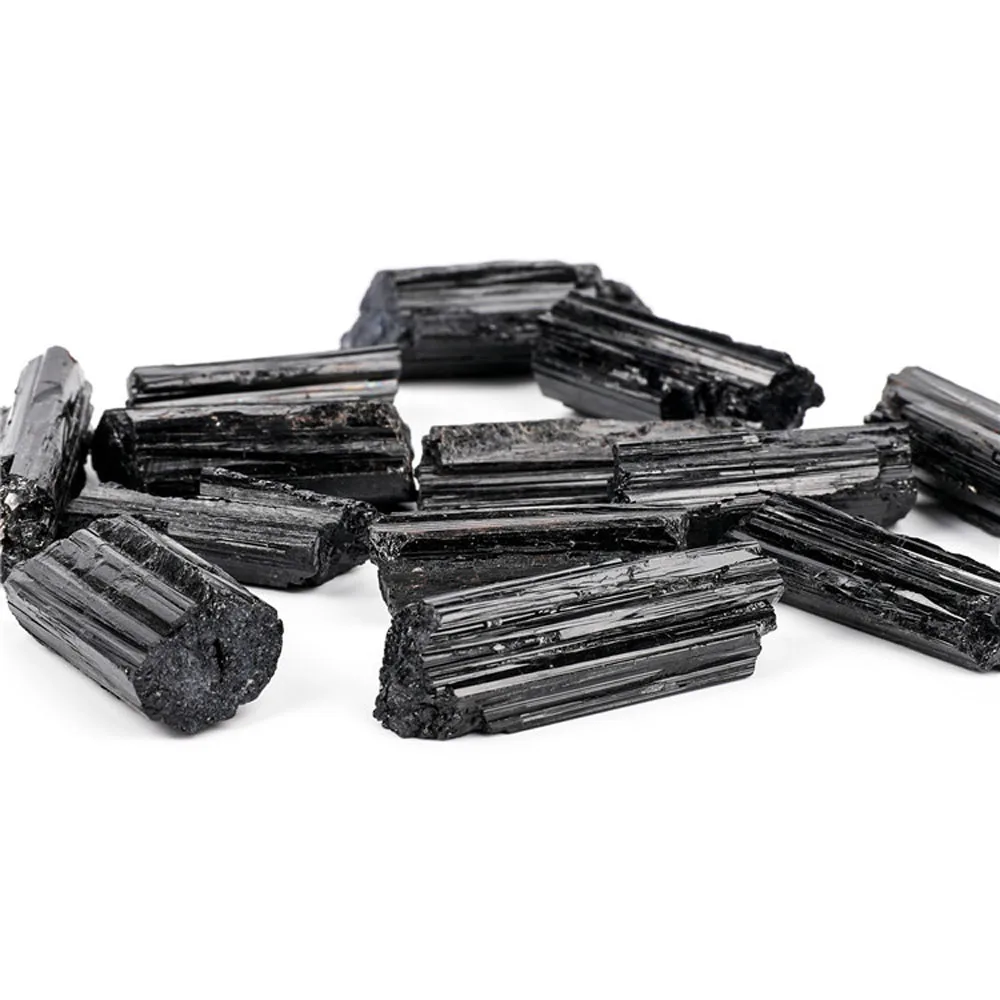 Рисунок 2 - Асимметричное сырье из натурального черного турмалина