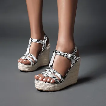 

2020 Large Size34-43 Wholesale Top Quality Summer T-Strap Sandals Woman Snake Print Platform Wedge High Heels Party Women Shoes
