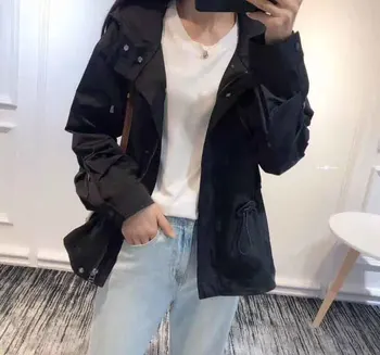 

Women Trench 2020 Early Spring New Bat Sleeve Hooded Short Trench Coat