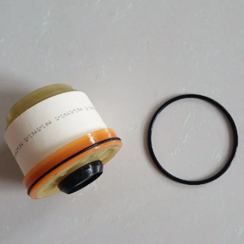 10Pcs/Lot Fuel Filter Filter Kit OEM:23390-0L041 for Toyota INNOVA/KIJANG FORTUNER HILUX Vigo HIACE