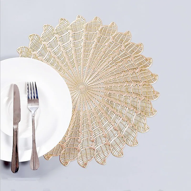 

Round PVC Placemat Heat Resistant Wear Resistant Non - Slip Washable Table Mat For Holiday Decoration