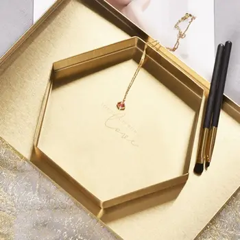 

Luxurious Metal Storage Tray Gold Oval Dotted Fruit Plate Small Items Jewelry Display Tray Mirror Strorage Accessories