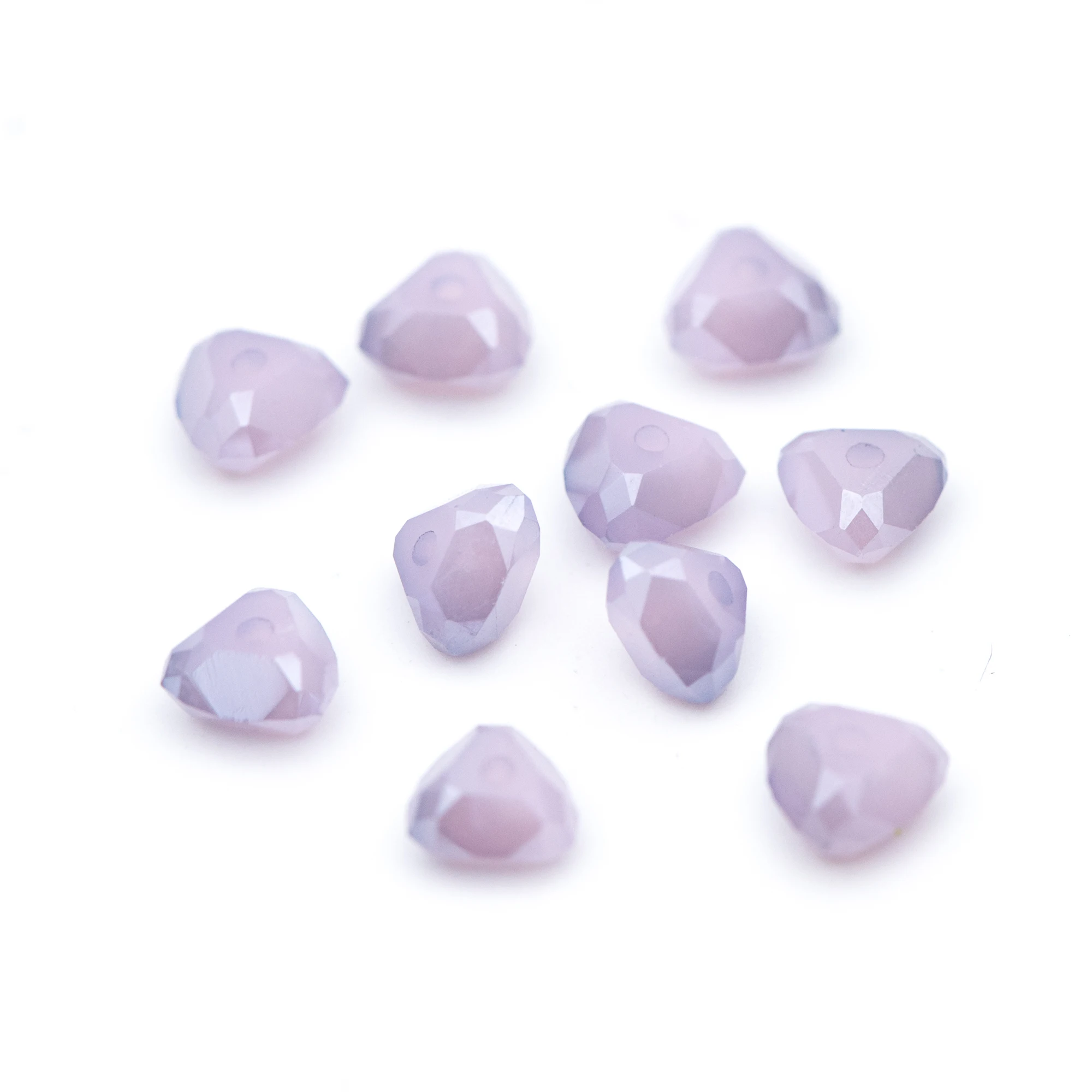 треугольные бусины