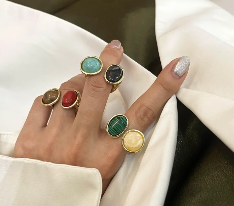 2023 trend French retro design irregular gemstone hit color two-tone open rings for women fashion jewelry