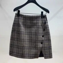 Женская клетчатая юбка, новинка, Осень-зима, с боковыми пуговицами, нестандартная, с разрезом, мини юбка, для офиса, для девушек, элегантная одежда