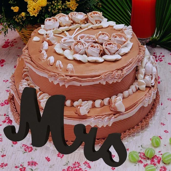 

3pcs/set Table Ornaments Mr and Mrs Letter Pendant Wooden Signs English Letters Wedding Engagement Party Table Decor Sypplies