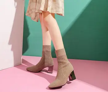 

Women's 2019 new wild autumn Martin boots thick with net red elastic boots pointed boots winter