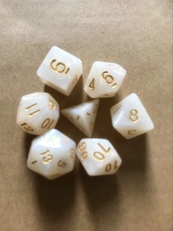 7 шт./компл. многогранные TRPG игры для подземелий драконов непрозрачные D4-D20 многогранные кости Поп для настольной игры - Цвет: Белый