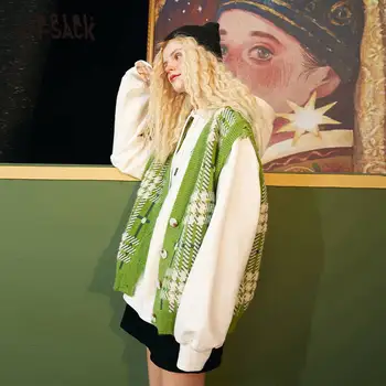 

ELFSACK Plaid Jacquard Chic Button Knitted Casual Women Sweater Cardigan,2020 Autumn Sleeveless Korean Female Daily Vintage Top