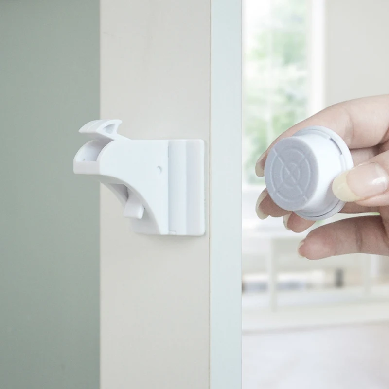 Magnética da Criança Fechadura da Porta Fechaduras + 1key Fechadura Bebê Segurança Proteções Armário Crianças Gaveta Locker Fechaduras Magnéticas 4 2 Trava de segurança de fechadura