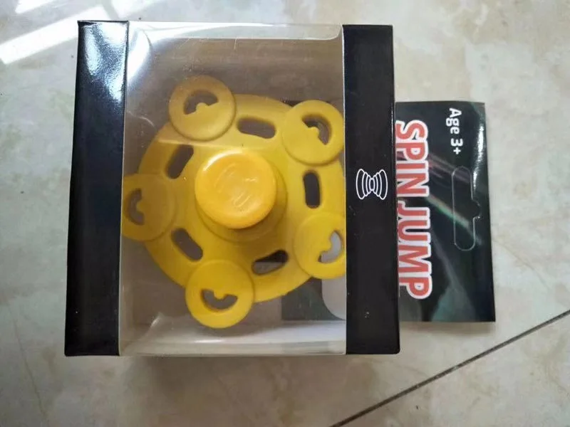 Стиль spinnobi эластичность Spinner прыжок Spinner Весна Spinner между вашей фигурой Спиннер снижение давления игрушка палец Spinn