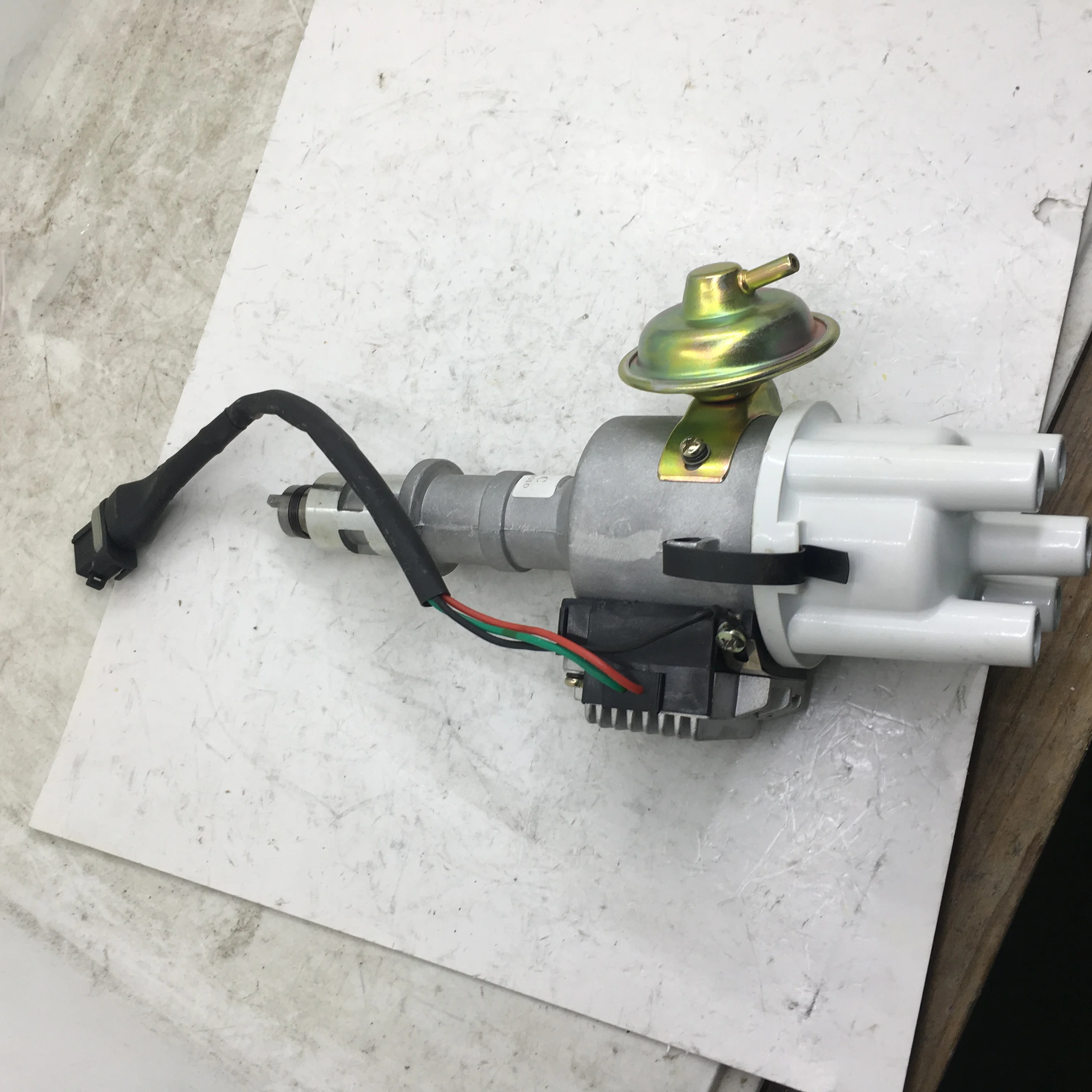 SherryBerg whit color cap complete Ignition DISTRIBUTOR DS2055A for FIAT for RENAULT UNO R9 R11 R12 R19 1300CC 1600CC 4 CYLS