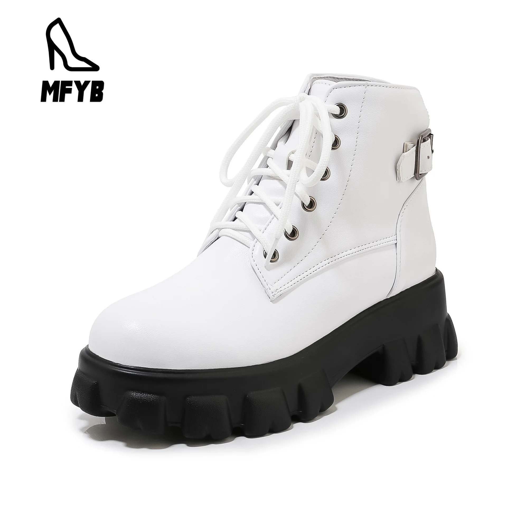 

MFYB Women's boots 2019 winter new fashion waterproof platform women's shoes 35-43 large size lace boots