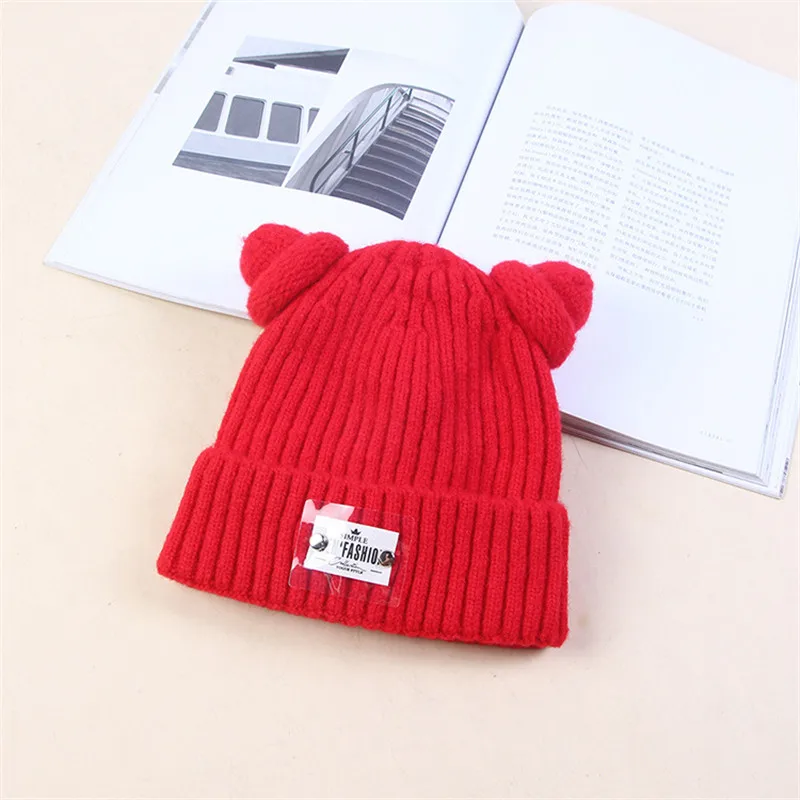 red Шапки для женщин зимние вязаные теплые Skullcap корейская модная трендовая Лоскутная Милая шерстяная шапка с ушками Толстая теплая морозостойкая зимне наушники шапка - Цвет: red