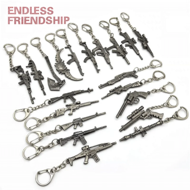 

Hot New Gun KeyChains Tritium Metal M4A1 CS GO Keyring Key Holders For Best Friends Chaveiros Llaveros For Men Porta Porte Clef