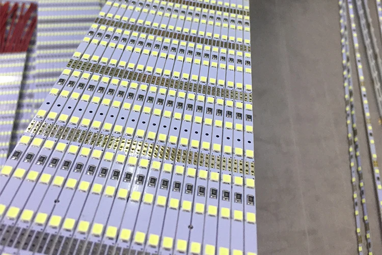 4999740609_484819996