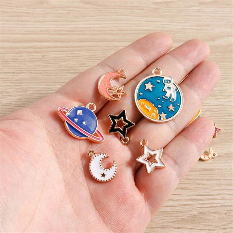 10pcs/lot Enamel Alloy Enamel Charms for Jewelry Making Cute Moon Star Sun Charms Pendant for DIY Necklaces Earrings Accessories