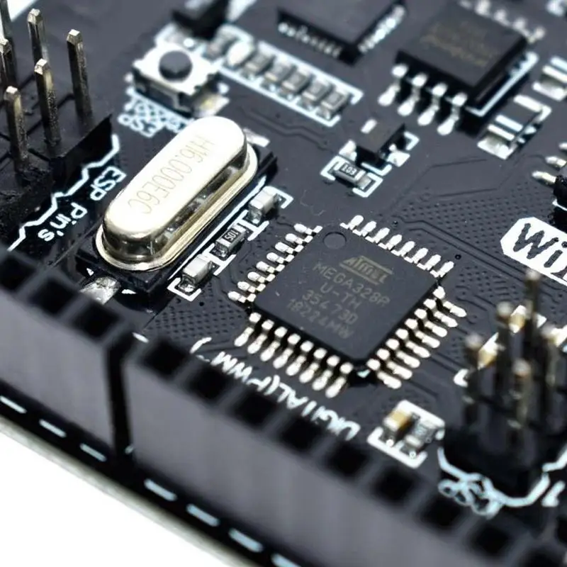 WiFi R3 ATmega328P+ ESP8266(32 Мб памяти) USB-TTL CH340G робот для NodeMCU аксессуары DIY C4O0