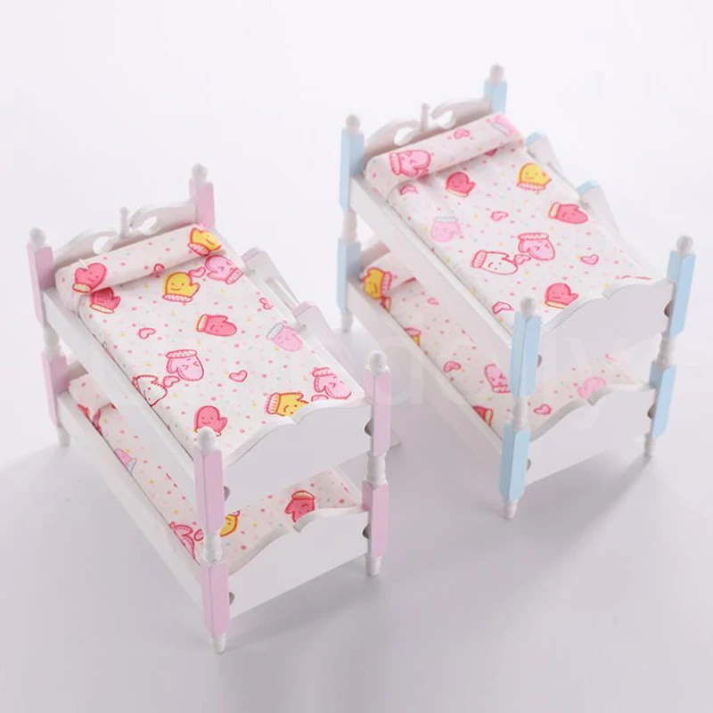 miniature dollhouse bedroom furniture  (3)