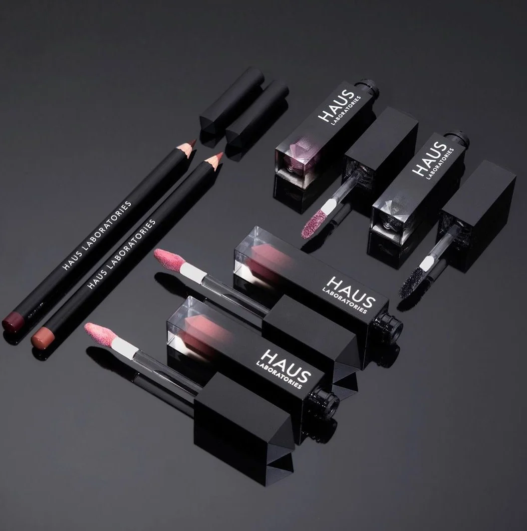Lady gaga makeup haus laboratories набор универсальных многогранных блестящая жидкая тени для век& LE RIOT блеск для губ& панк жидкий EYELIENER