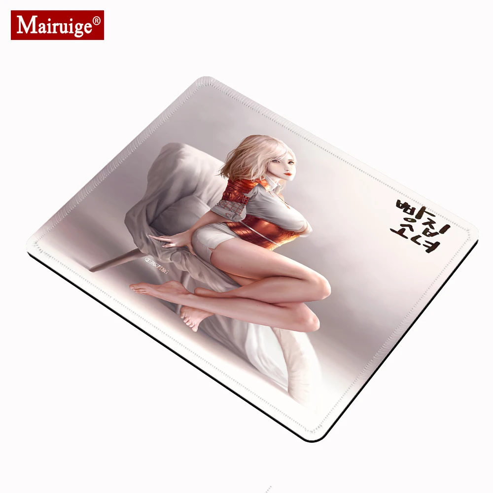 

Blonde Thighs White Simple Anime Mouse Pad Small Gamer Speed Gaming Desk Mat Diy Custom Mousepad 20x18cm for Laptop Table Pads