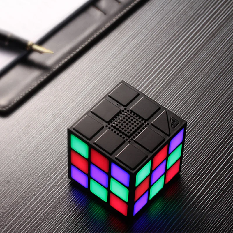 Мини-куб светодиодный bluetooth-динамик беспроводной телефон красочный стерео портативный компьютерный динамик маленький стерео сабвуфер плеер