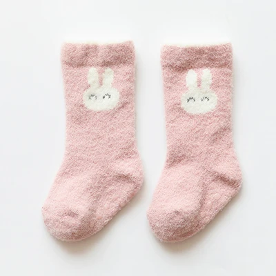 Two Pairs Pink 2 пары/партия, зимние носки для новорожденных, теплые носки для малышей с резиновой подошвой, новинка, Комплект носков для малышей с мультяшным кроликом и смайликом - Цвет: Two Pairs Pink