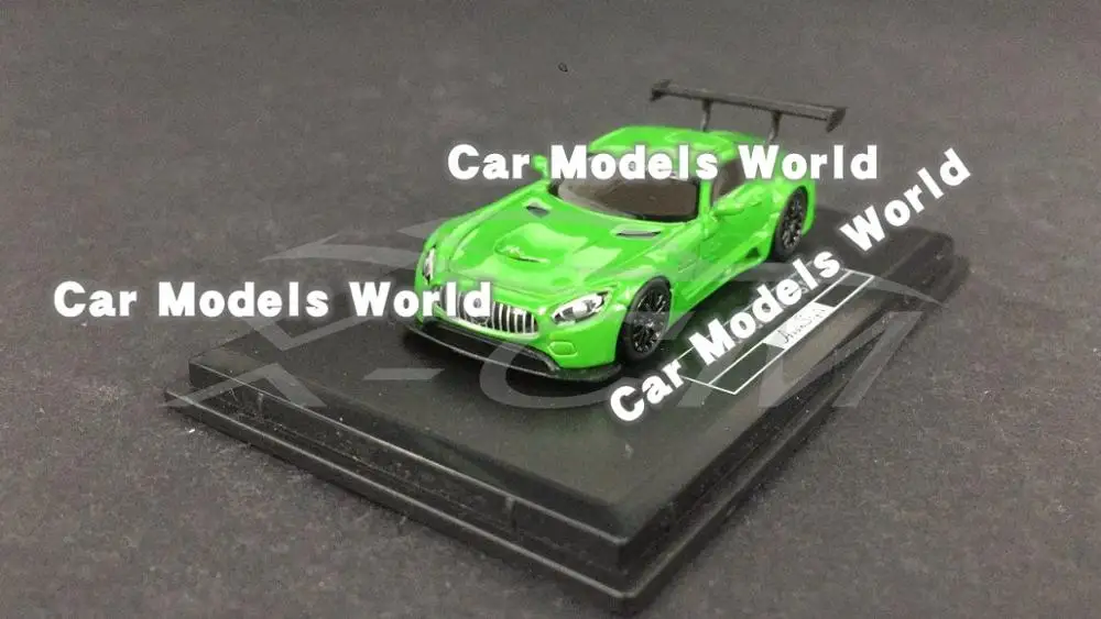 Полимерная модель автомобиля Avan Style A M G GT 3 1:87 (зеленый) + небольшой подарок! |