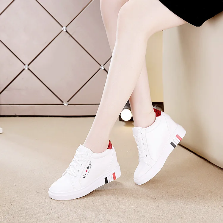 

2018 Spring New Style Lace up Front Side Edge Lettered Slanted Heel Elevator Followed by Sequin White Shoes Women's